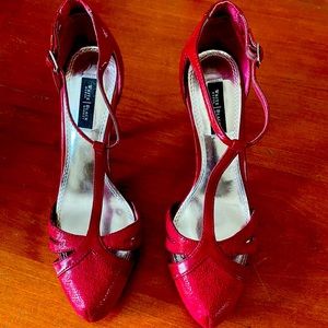 Women size 8 1/2  red shoes.